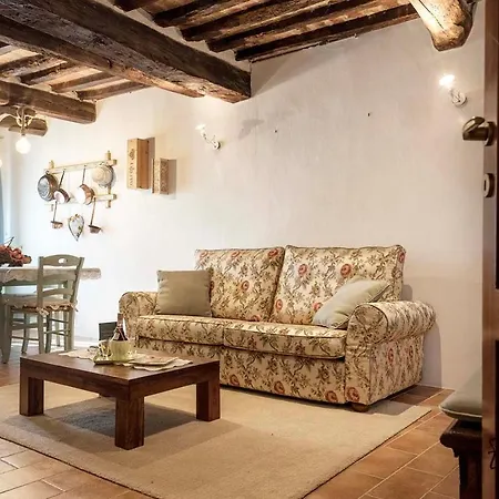 A Casa Di Titta Holiday home Terricciola